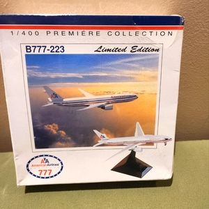 Sealed Vintage 1998 Dragon Models American Airlines B777-223 Limited Edition